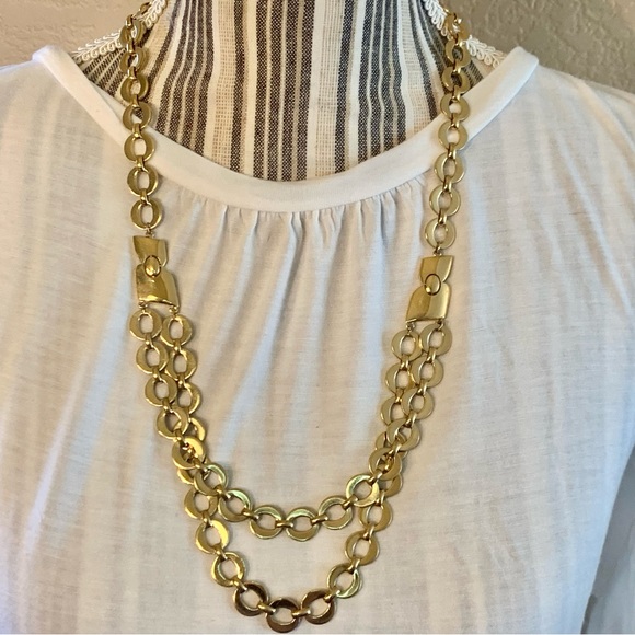 Trifari Jewelry - Trifari Necklace Gold-Tone Oval Link Chain Layered Chest /Side Panel Design EUC